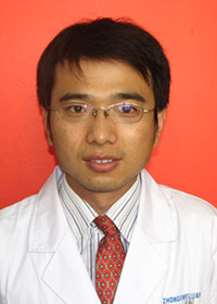 李龍杰